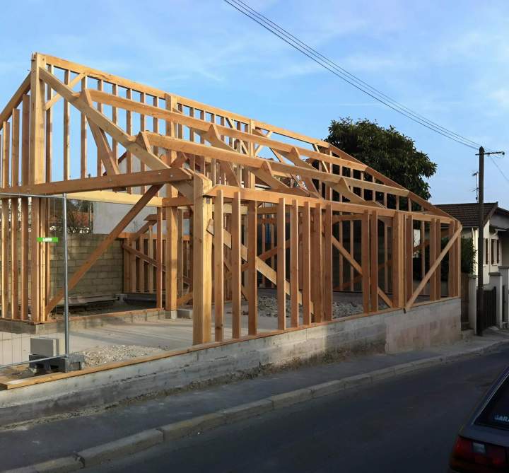 Bénéficiez de notre intervention pour tous travaux de charpente !